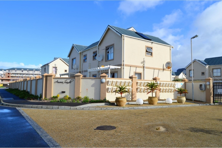 2 Bedroom Property for Sale in Costa Da Gama Western Cape